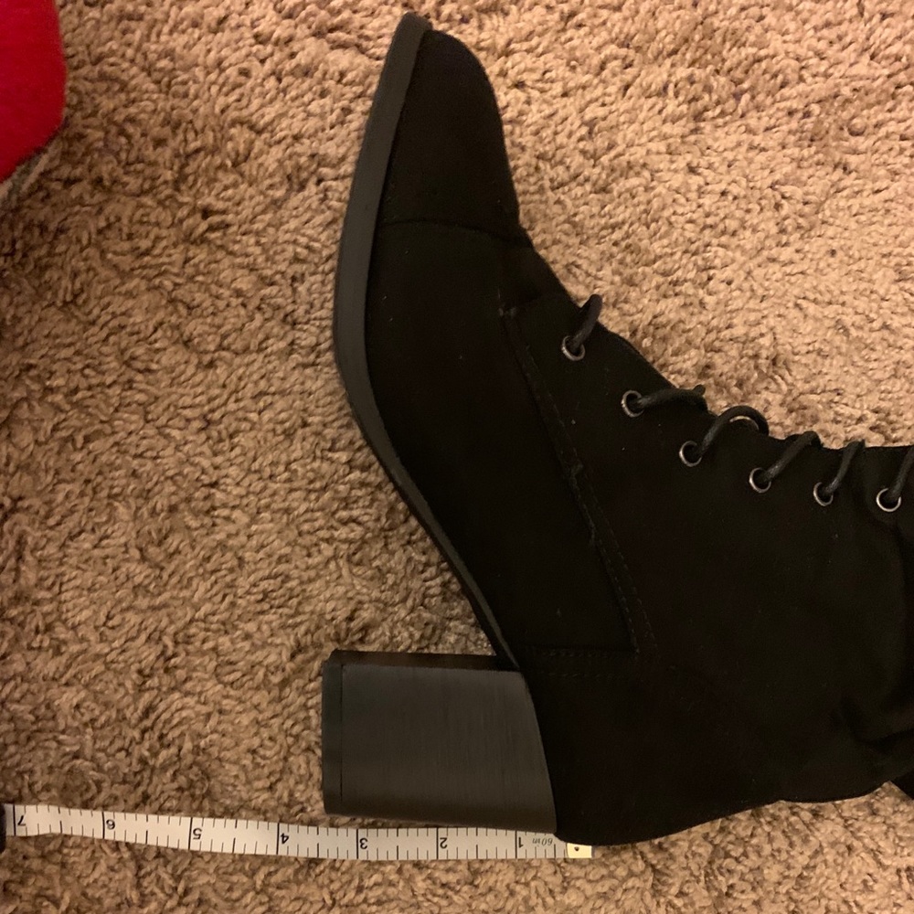 Knee high Boots - Picture 6 of 7